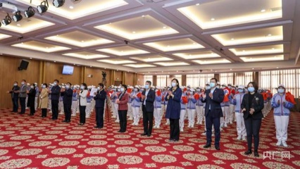 主會(huì)場“花落”鄭州 河南400余名優(yōu)秀志愿者宣誓出征，展覽展示會(huì)務(wù)服務(wù)全面啟動(dòng)